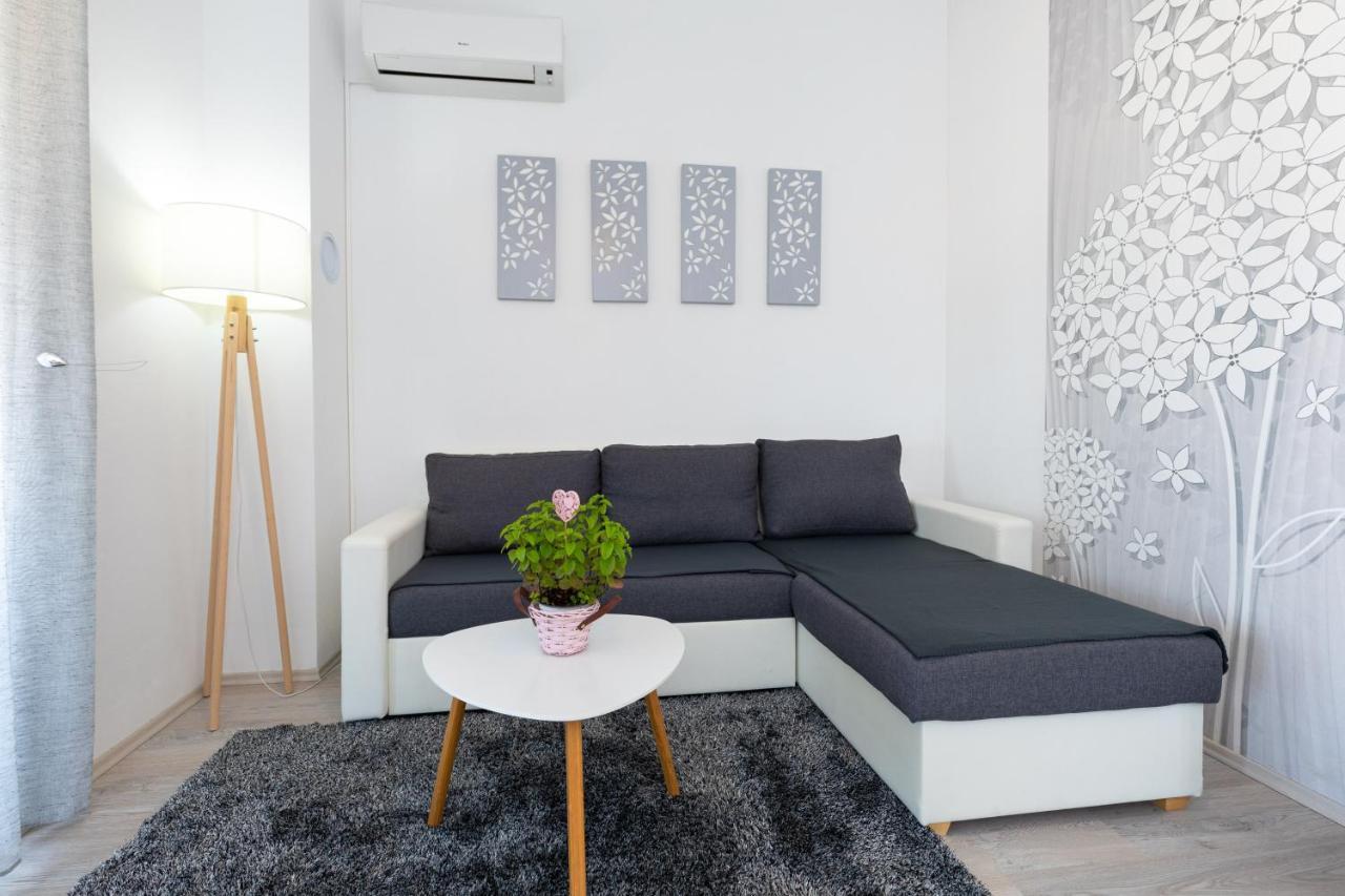 Apartment Kosic N1 Beautiful & Cosy Krk Town Extérieur photo